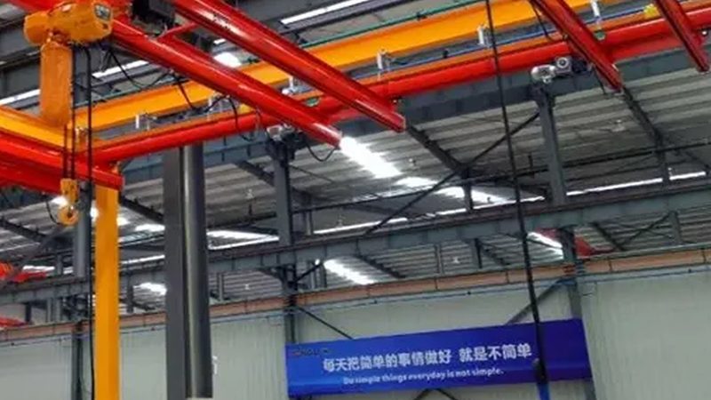 二手双梁门式起重机：价格背后的考量因素